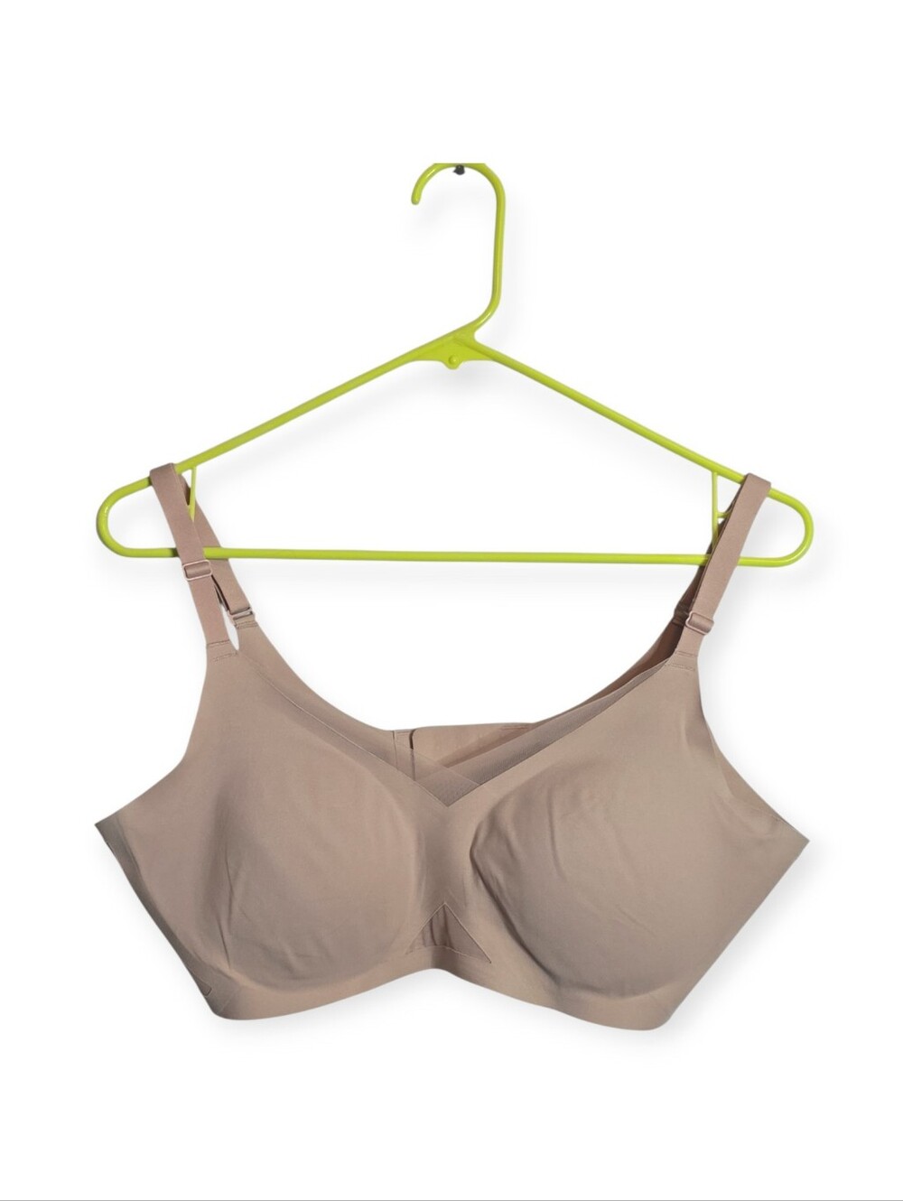 Women's NWOT Honey love crossover wireless bra in nude, size large
